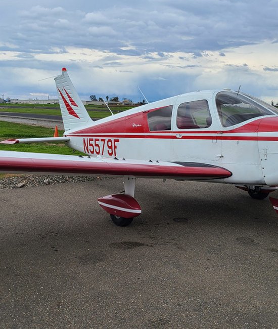 Політ на літаку Piper PA-28 Cherokee ознайомчий політ на літаку